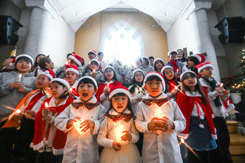 Youth sing Christmas carols during holiday season in South Korea