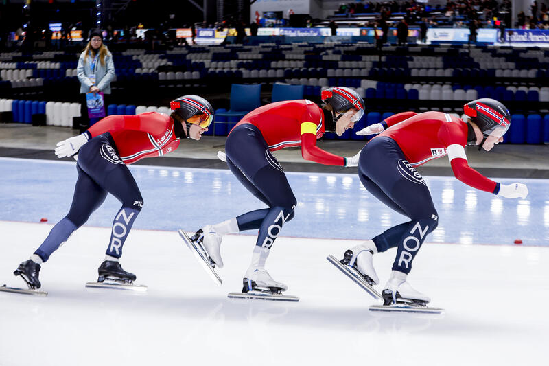 ISU Speed Skating European Championships - Tomaszow Mazowiecki, Day 1, Poland