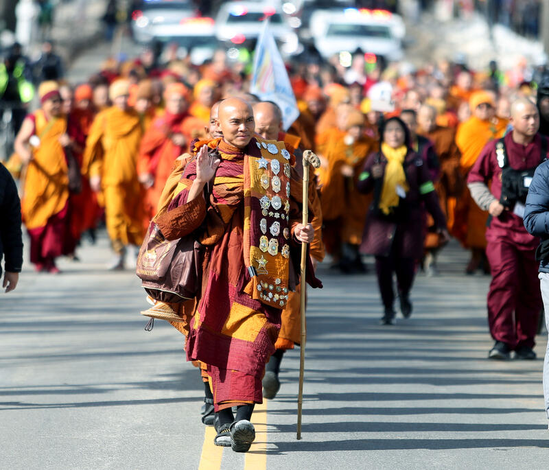 Buddhist monks finish cross-country peace walk in Washington, DC