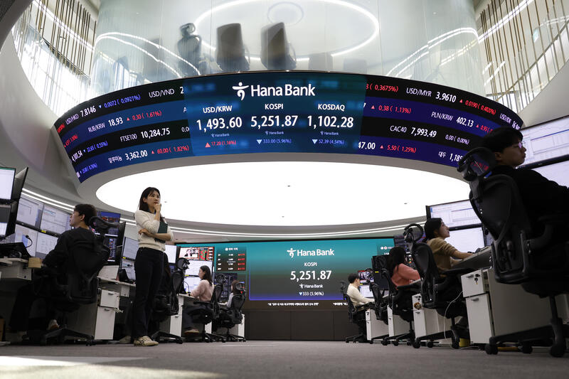 South Korea's KOSPI plunges amid Middle East crisis