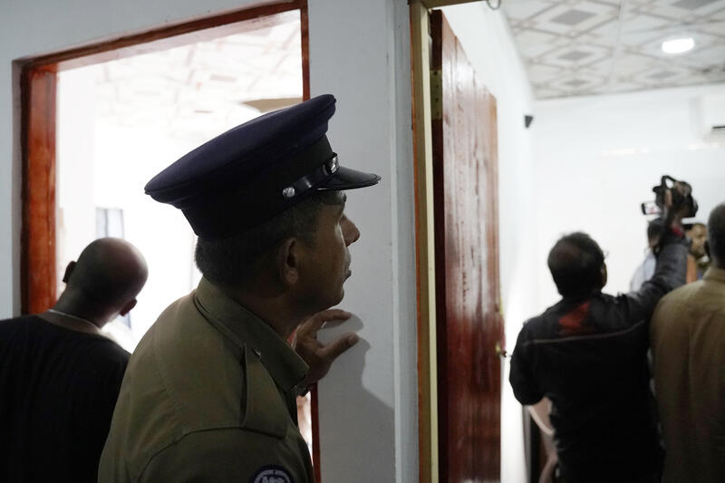 Sri Lankan police raid illegal communications, media operations