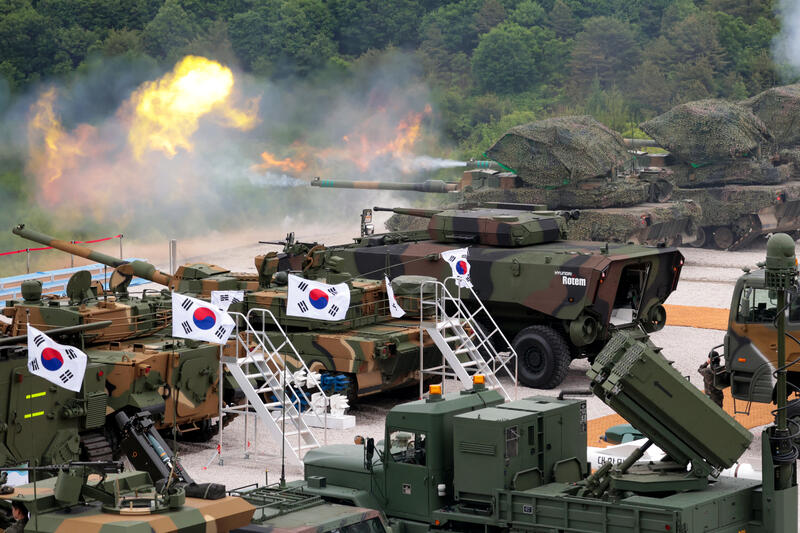 First Joint Firepower Drill Since New Government Launch Held in South Korea