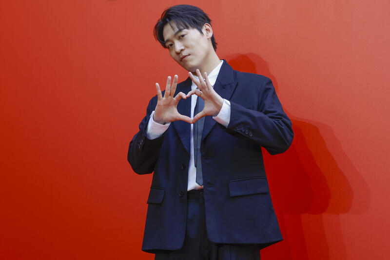 South Korean celebrities attend Amorepacific exhibition in Seoul